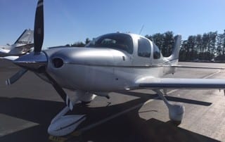 Cirrus SR22