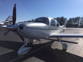 Cirrus SR22